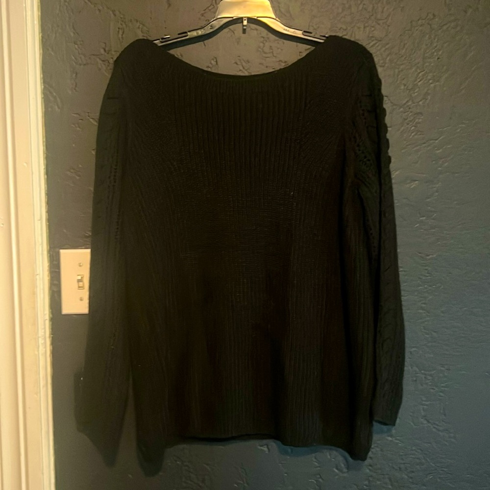 St John’s Bay - black knitted sweater